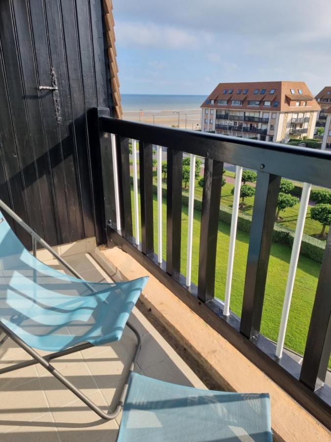 "Le Cocon D'Estelle" Grand Studio Vue Mer, 30M De La Plage Villers-sur-Mer Exteriör bild